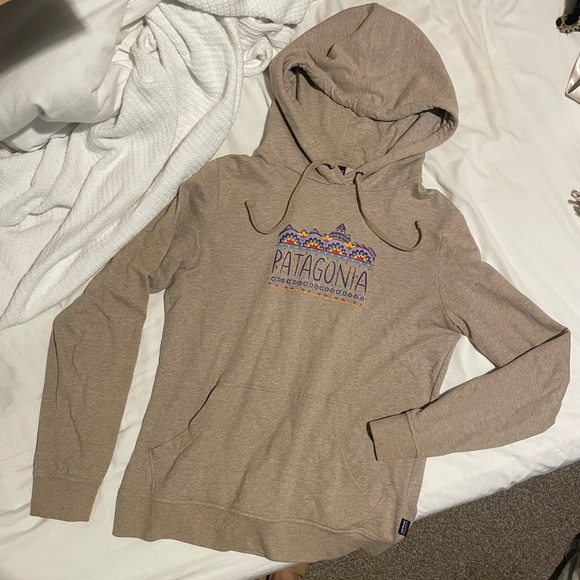 Patagonia hoodie sweatshirt size small womens tan taupe purple orange red - Picture 7 of 7